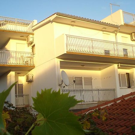 Apartments Nikolas Vodice Exterior foto