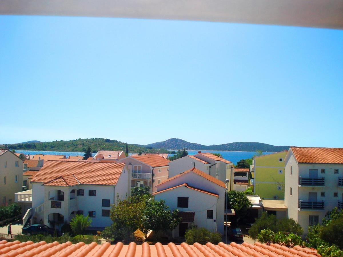 Apartments Nikolas Vodice Habitación foto